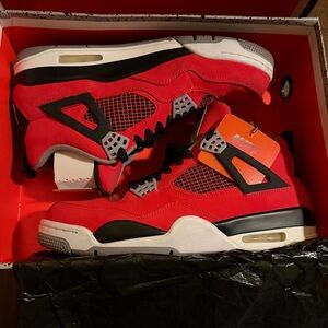 Air Jordan 4 Retro Red Toro Bravo 2013 in size 9M or 10.5W